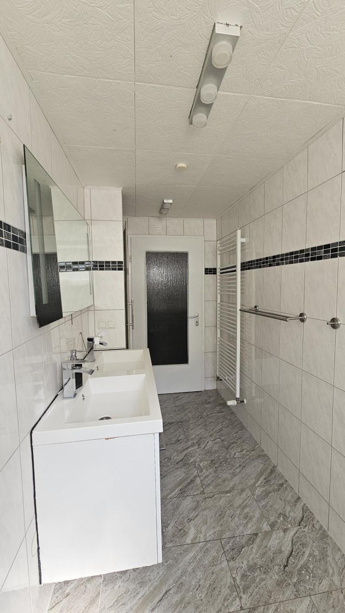 Gruendauer Monteurwohnung/Studentenwohnung エクステリア 写真