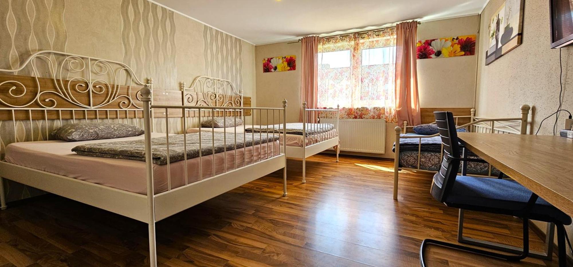 Gruendauer Monteurwohnung/Studentenwohnung エクステリア 写真