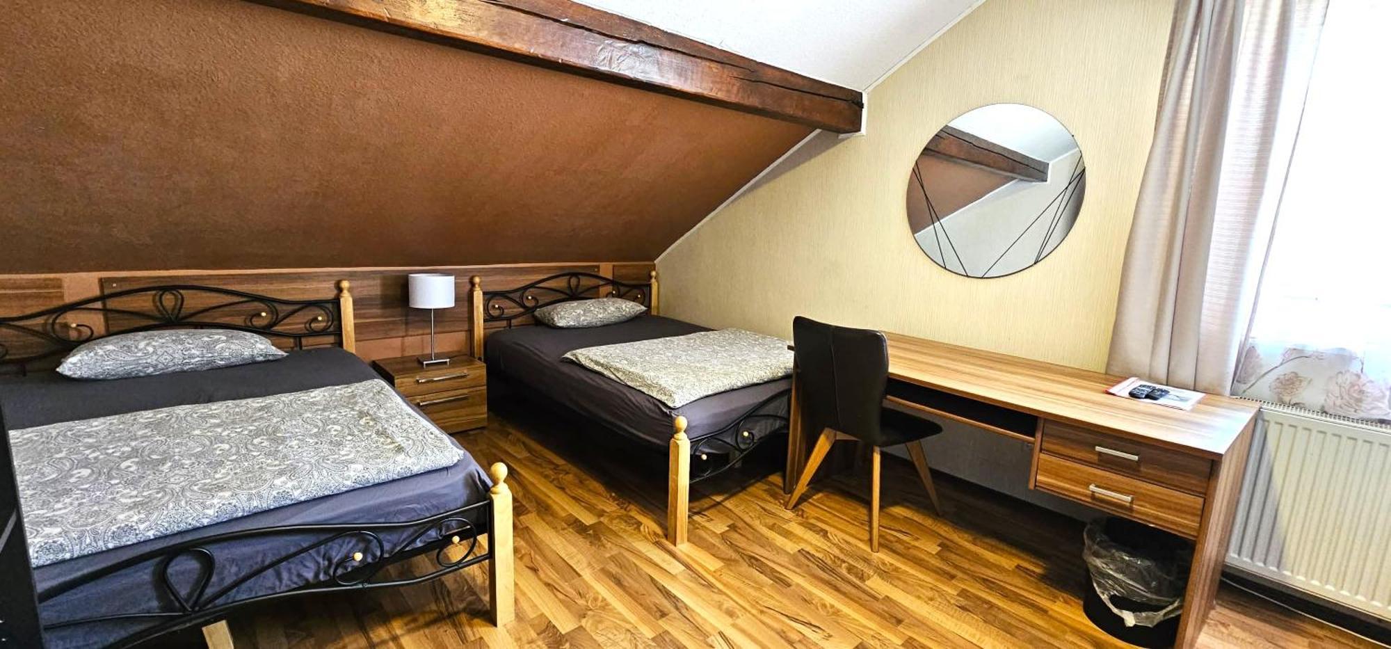 Gruendauer Monteurwohnung/Studentenwohnung エクステリア 写真
