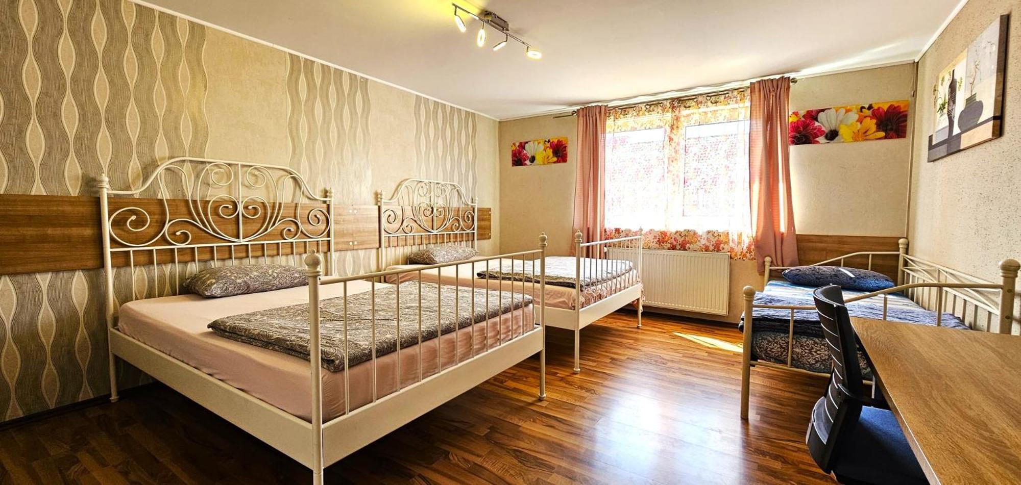 Gruendauer Monteurwohnung/Studentenwohnung エクステリア 写真