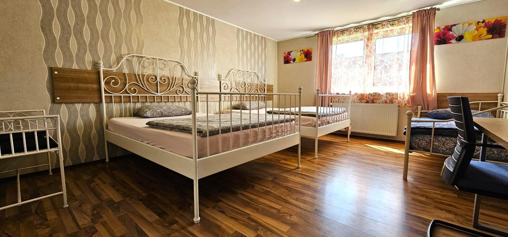 Gruendauer Monteurwohnung/Studentenwohnung エクステリア 写真